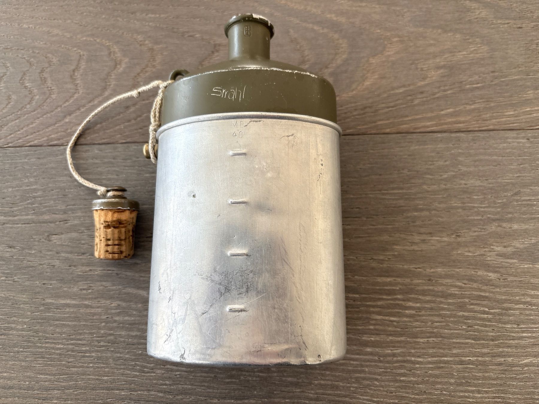 Schweizer Armee Attrezzatura & Pezzi di ricambio: Feldflasche Ord. 1932/35 MB 1940 – Usato da Hünenberg venduto da Betsch1 1
