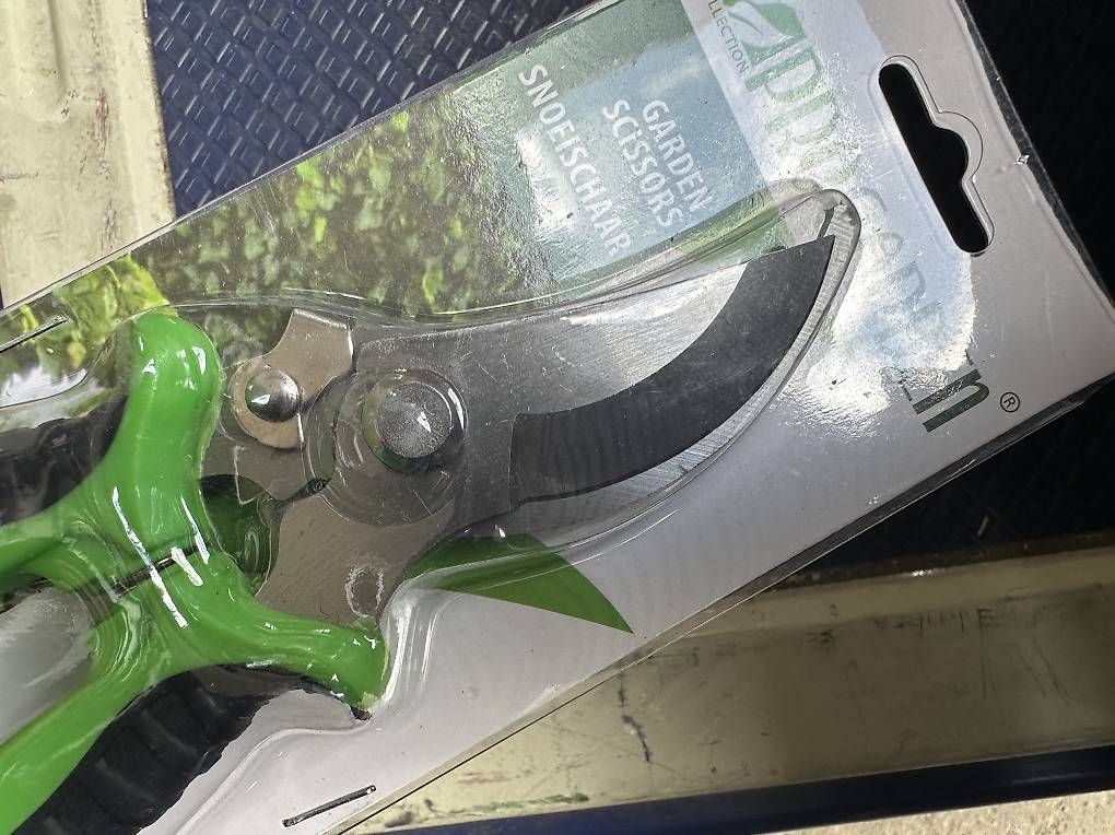 Tutti gli attrezzi: neue handliche Gartenschere – Nuovo e nell'imballaggio originale da Necker venduto da liq24 3