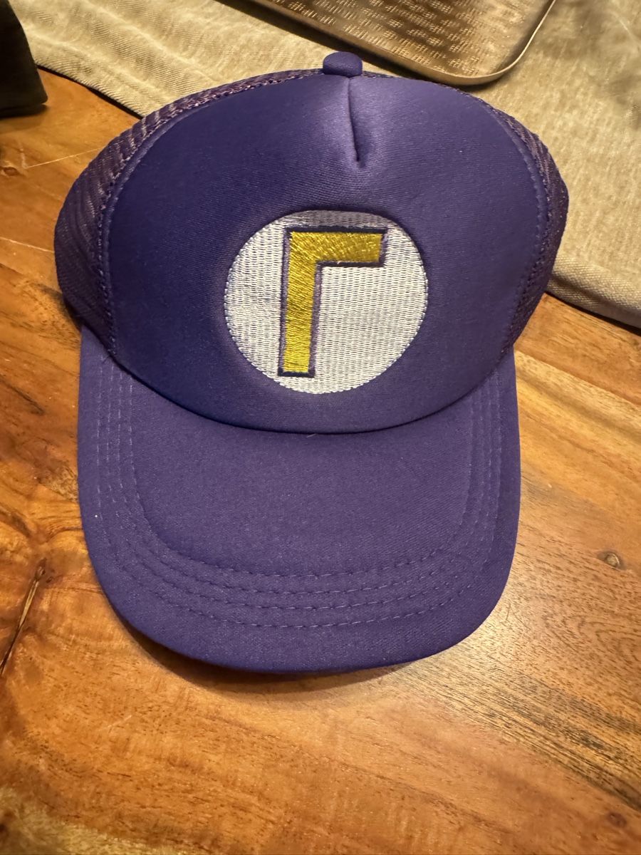 Copricapi, berretti & cappellini: mario und waluigi cap – Nuovo e nell'imballaggio originale da Wetzikon ZH venduto da the-collector91