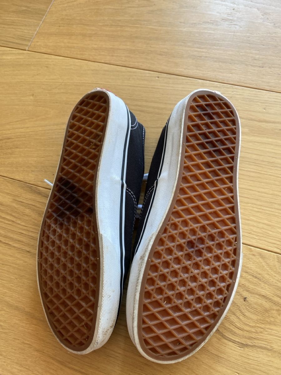 Vans Chaussures femmes: Vans Authentic schwarz – D'occasion à Schleitheim par Preja 2