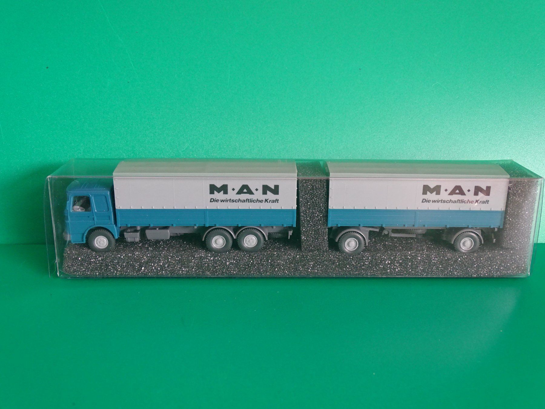 Wiking Modellini d'auto: MAN Büssing LKW von Wiking 1/87 – Usato da Bretzwil venduto da Meex