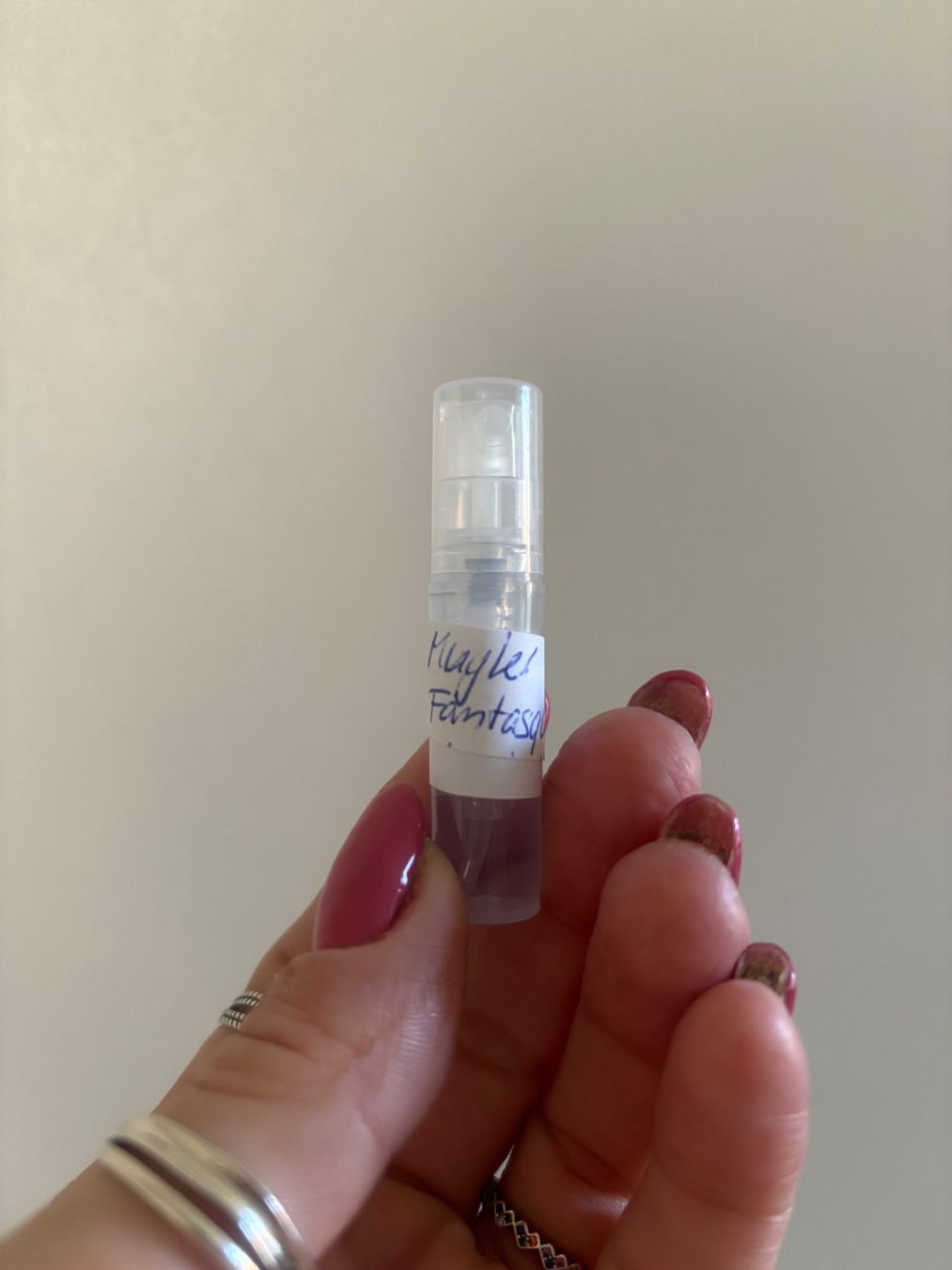 Mugler Profumi & Eau de Toilette: MUGLER  LES EXCEPTIONS Fantasquatic EDP DUFTPROBE 2ML – Usato da Zürich venduto da deruja 1
