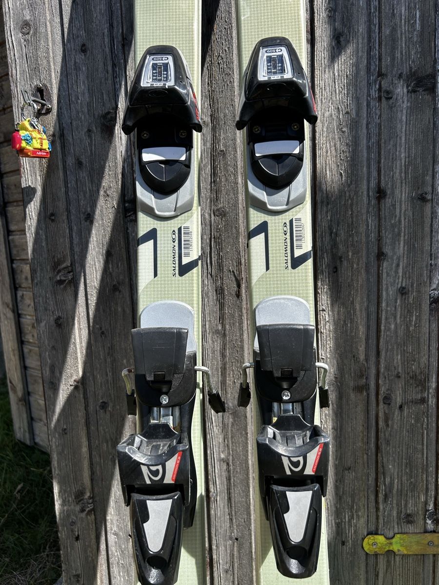 Salomon Skis: Skis Salomon 165cm – Gebraucht aus Reconvilier von ako_6n9m 2