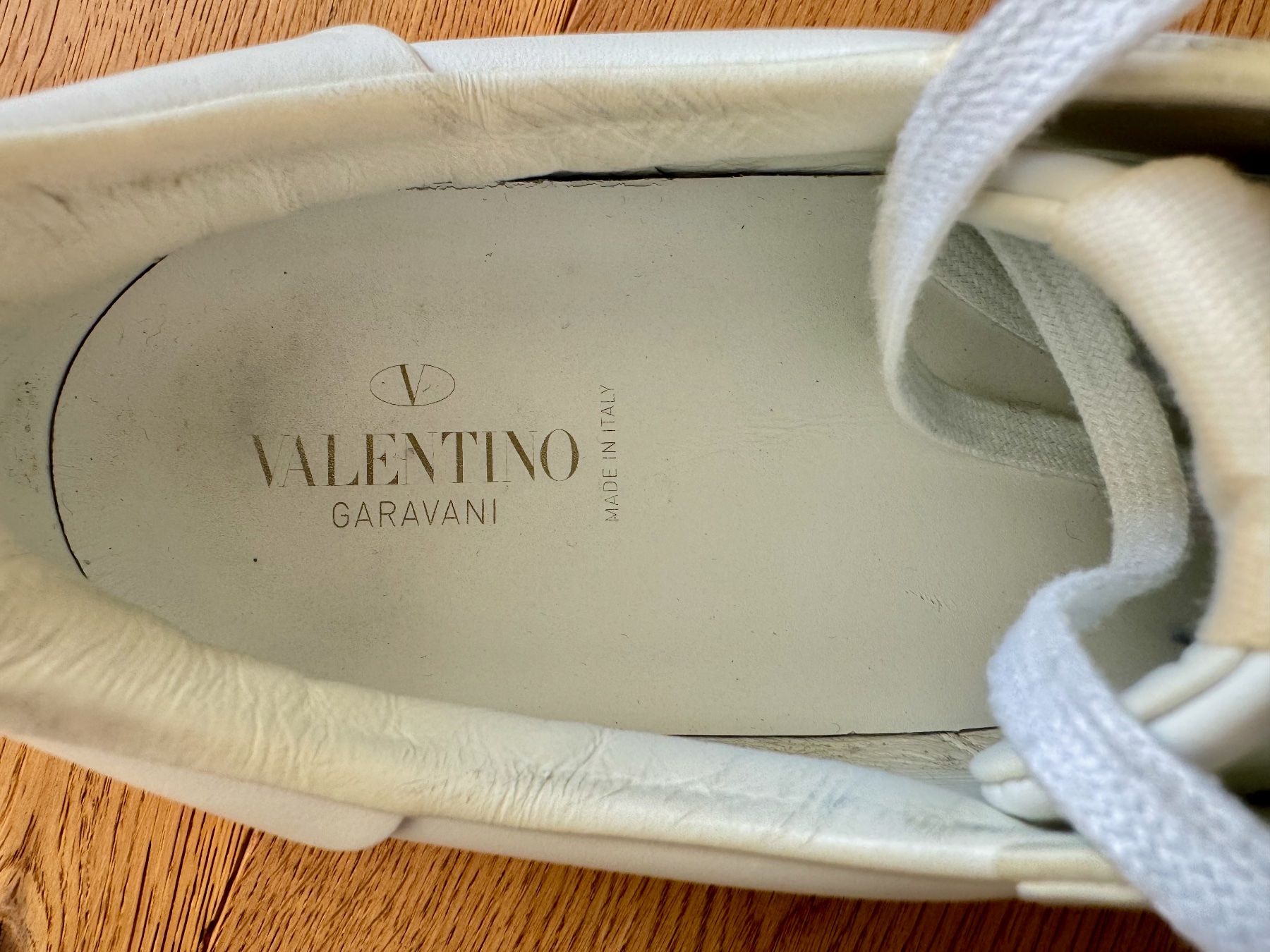 Valentino Scarpe da uomo: Valentino Rockstud Sneaker Man EU 44 White – Usato da Cham venduto da all_rd7b 2