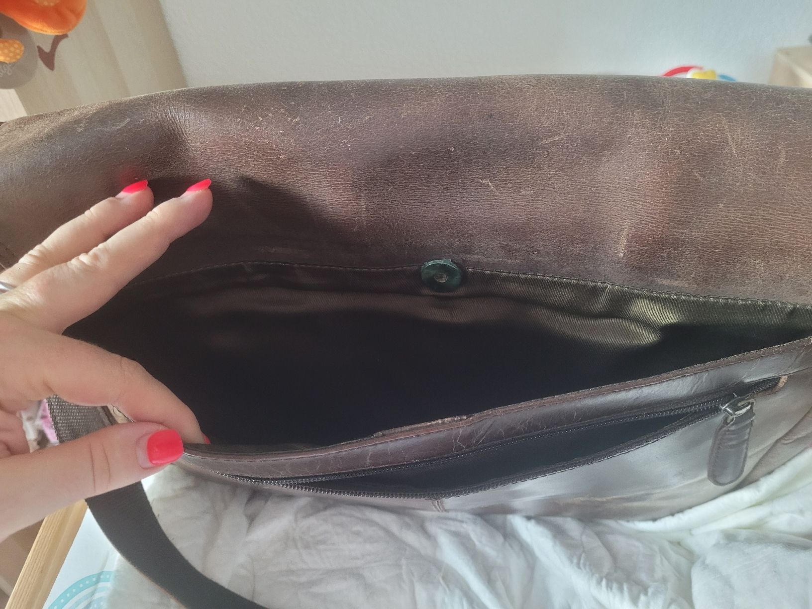 Borse: capiente borsa vintage in pelle – Usato da Giubiasco venduto da A.B00 3