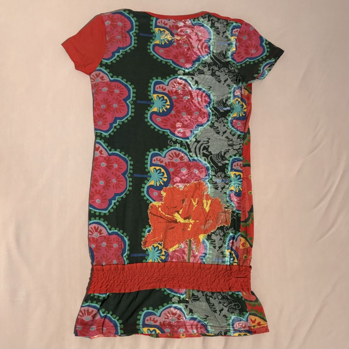 Desigual Tops: Rotes Desigual Top mit Buntem Blümchen Muster – Neu (gemäss Beschreibung) aus Brünisried von Livtsukki2ndHand 2
