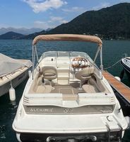 Noleggio Barca Larson Cabrio 220-  275HP
