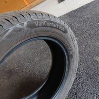 Pneu continental 215 60 r17 C 