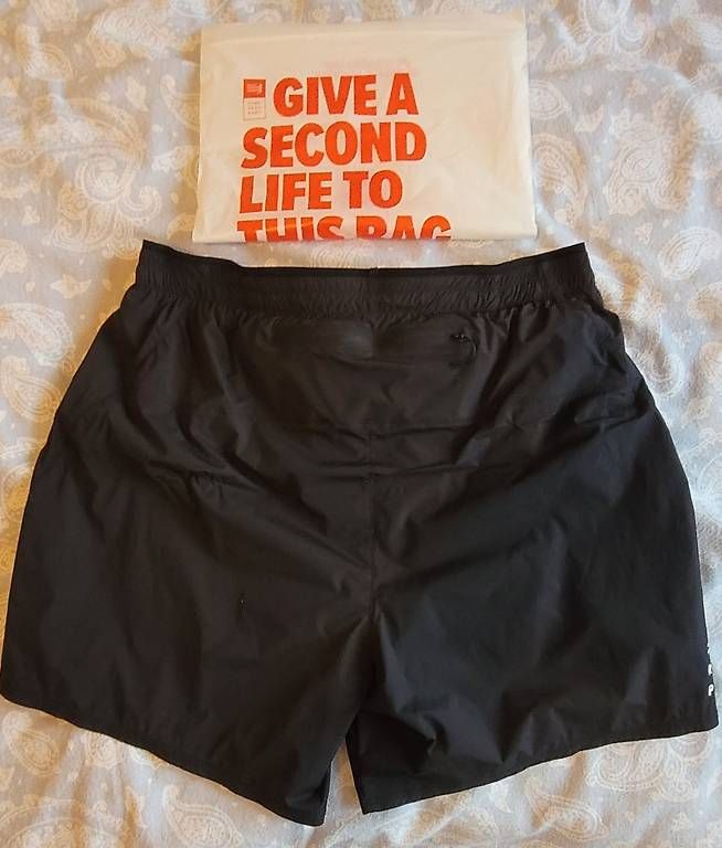 Hosen: Short course Compressport Performance – Gebraucht aus Belfaux von Sebou2284 1