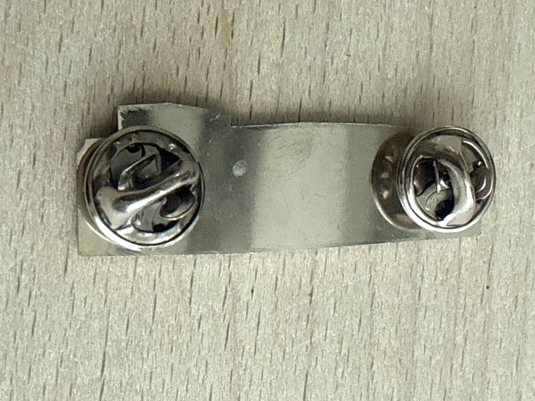 Plaketten & Abzeichen: Pin Tespa Gebäude – Gebraucht aus Glattbrugg von Schweigmatt 1
