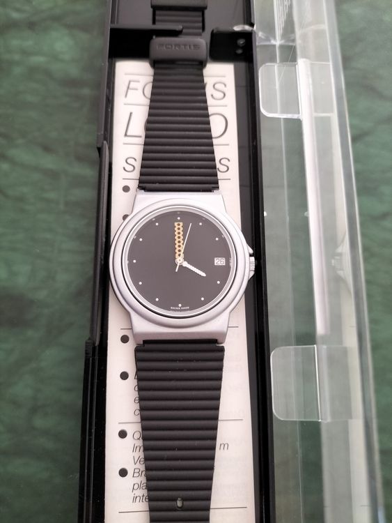 Fortis logo best sale swiss watch