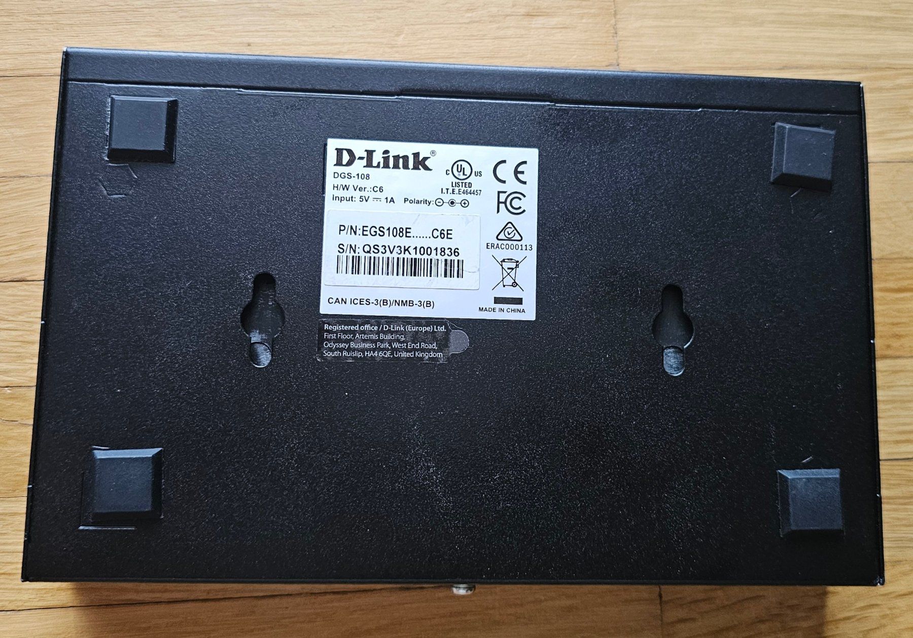 Hubs & Switches: D-Link DGS-108 | Switch 8-Port – Gebraucht aus Arni AG von StrohhutG 2