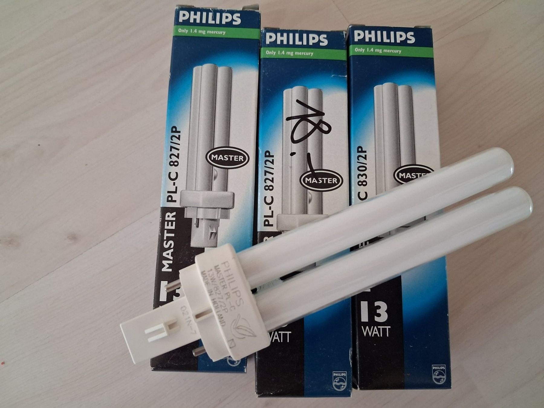 Philips Lampen: 3 X STECKSOCKEL 13 WATT – Neu und originalverpackt aus langnau von Santos1411