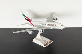 Skymarks Emirates A380 Flugzeugmodell 1:200 