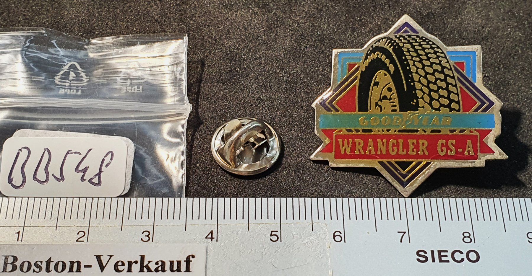 Placchette & Badge: BB548 - Pin Pneu GOODYEAR WRANGLER GS-A – Usato da Reinach BL venduto da Boston-Verkauf 1