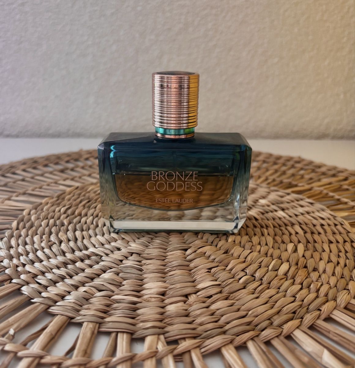 Estée Lauder Parfum & Eau de Toilette: Estee Lauder Bronze Goddess Eau de Parfum Nuit  – Gebraucht aus Au SG von noe.mey