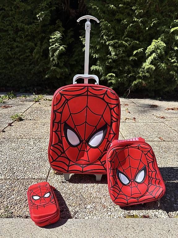 Valigie: Ensemble daccessoires de voyage Spiderman – Usato da Versoix venduto da Jwlalos