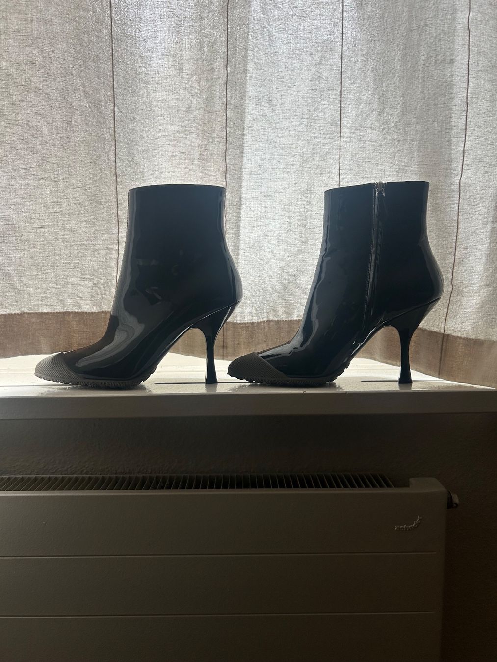 Miu Miu Chaussures femmes: Bottines Miu Miu – Neuf (Voir description) à Lausanne par bal_7ycp 1