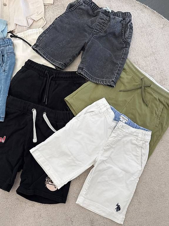 Lotti & Set di vestiti: Kleiderpaket Jungen Gr 116 Sommer – Usato da Horgen venduto da wal_gb8v 1