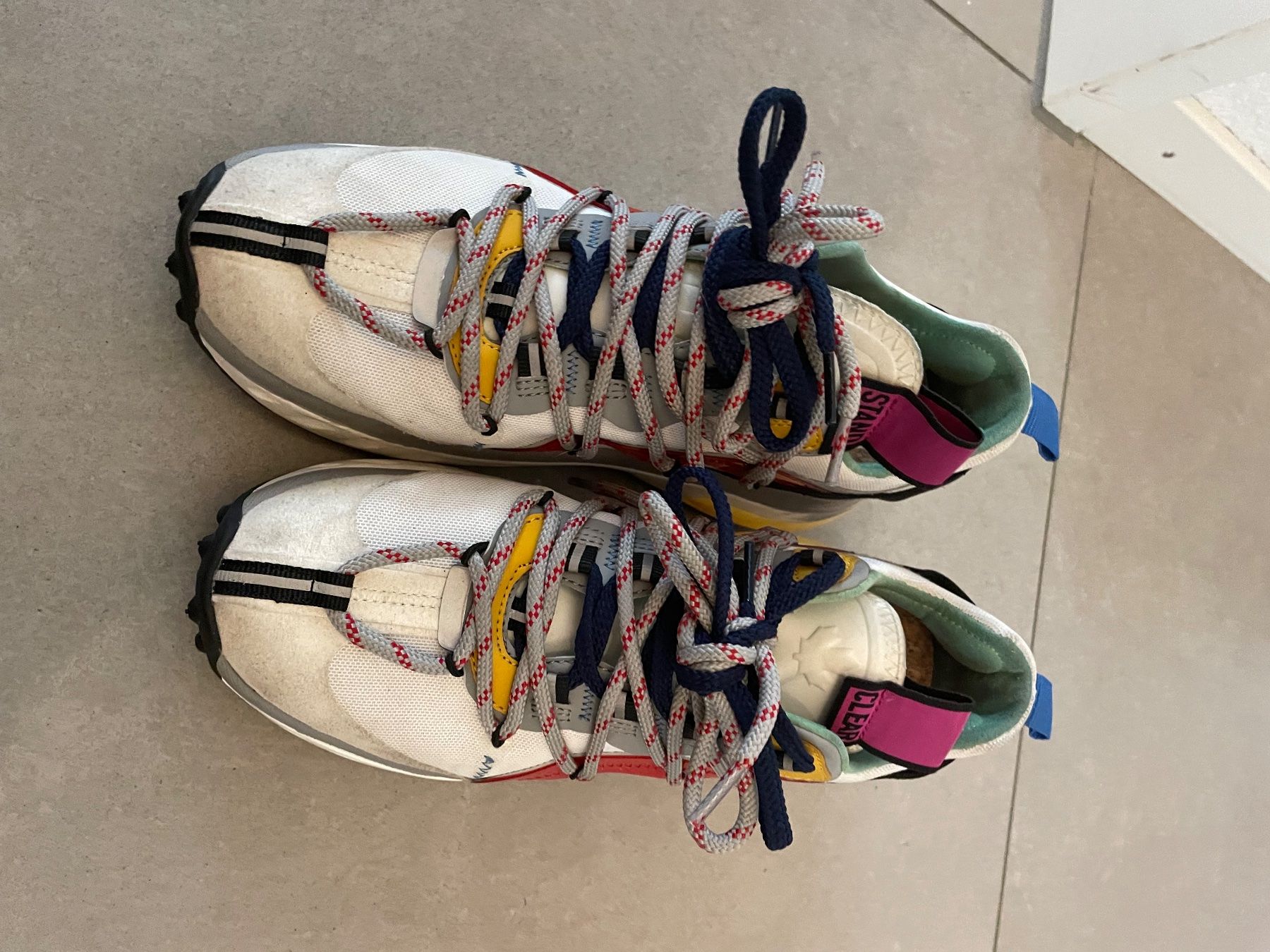 Dsquared2 Chaussures femmes: Dsquared Sneakers – D'occasion à Zunzgen par mel_y6w2 4