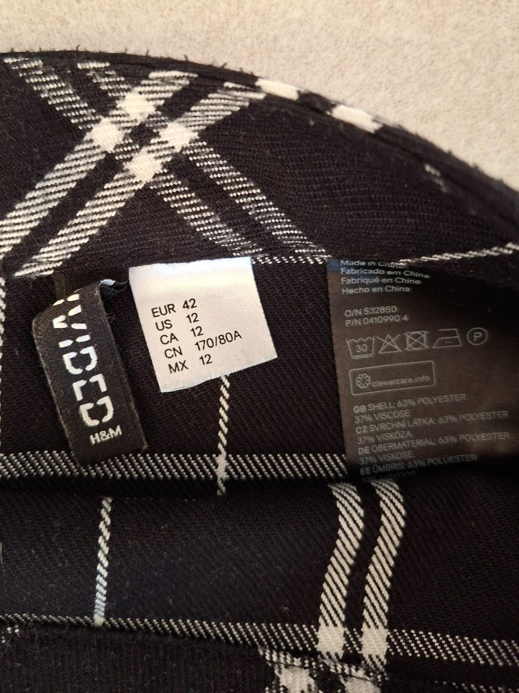 H&M Röcke: Schöner, karierter Minirock – Neu (gemäss Beschreibung) aus Waltenschwil von PlantAddict 1
