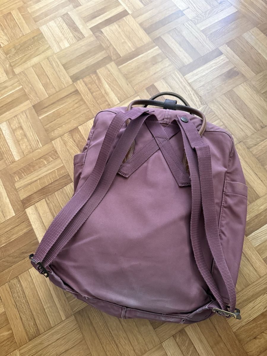 Fjällräven Zaini: Fjällräven Kanken mit Leder – Usato da Riehen venduto da Sandrita08 1