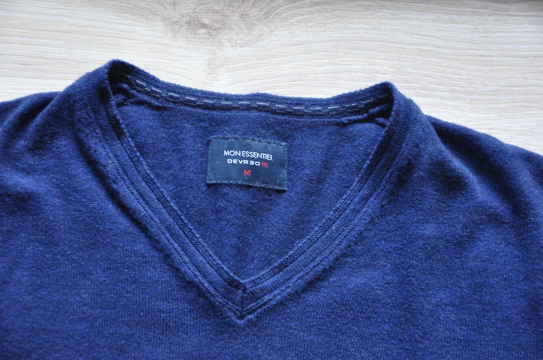 Maglioni & Felpe: Pulli mit V-Ausschnitt - Grösse M – Usato da Winterthur venduto da juve1972 3