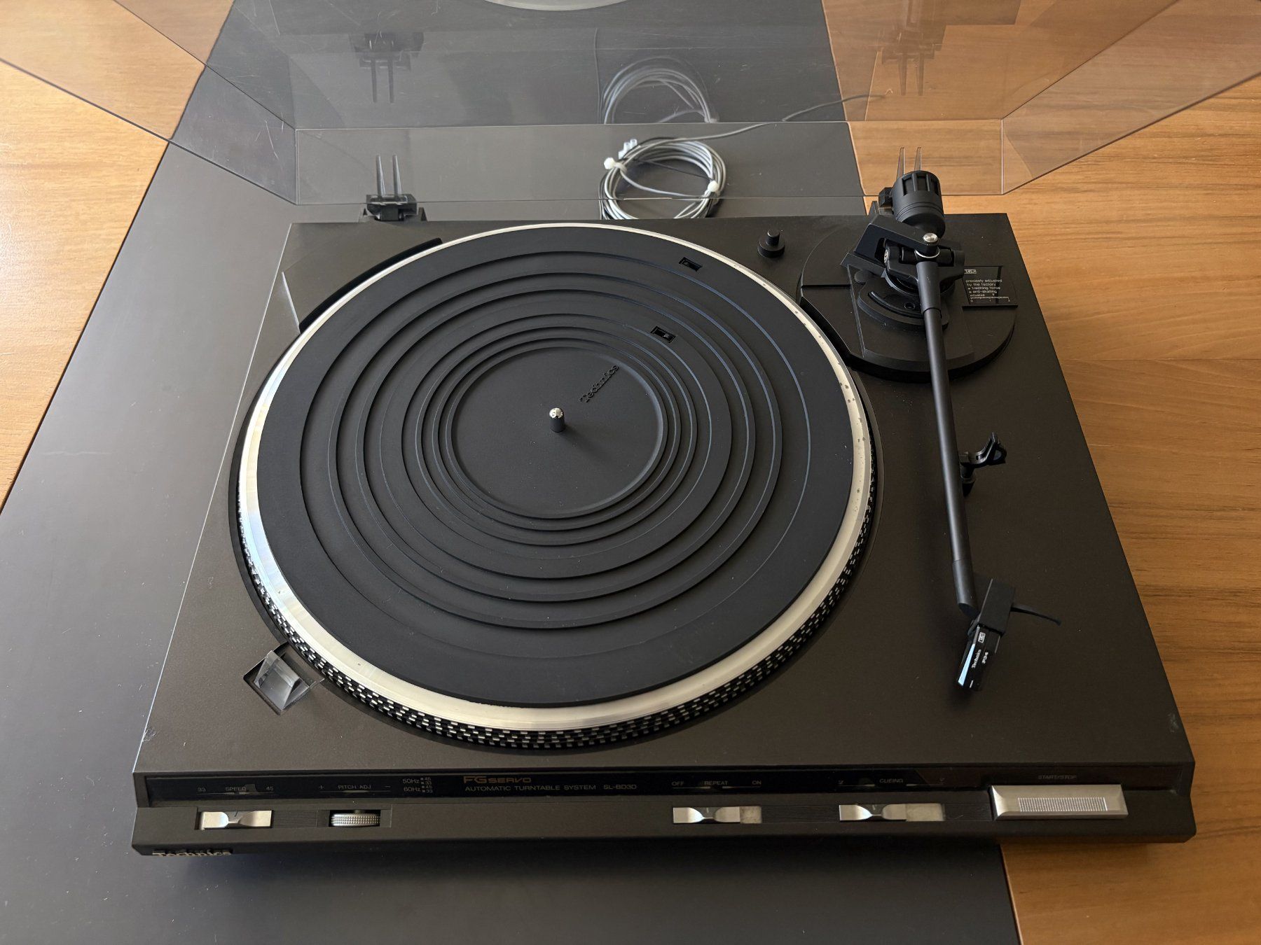 Technics Giradischi: Plattenspieler Technics SL-BD3D mit Platten – Usato da Uster venduto da Monsterrra 1