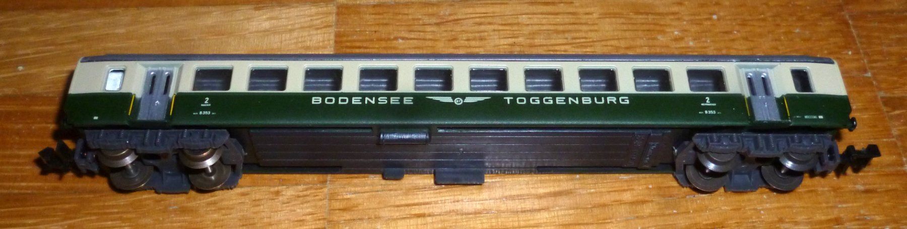 Lima Modelleisenbahnen: Personenwagen BT – Neu (gemäss Beschreibung) aus Langenthal von Tbraunbaer