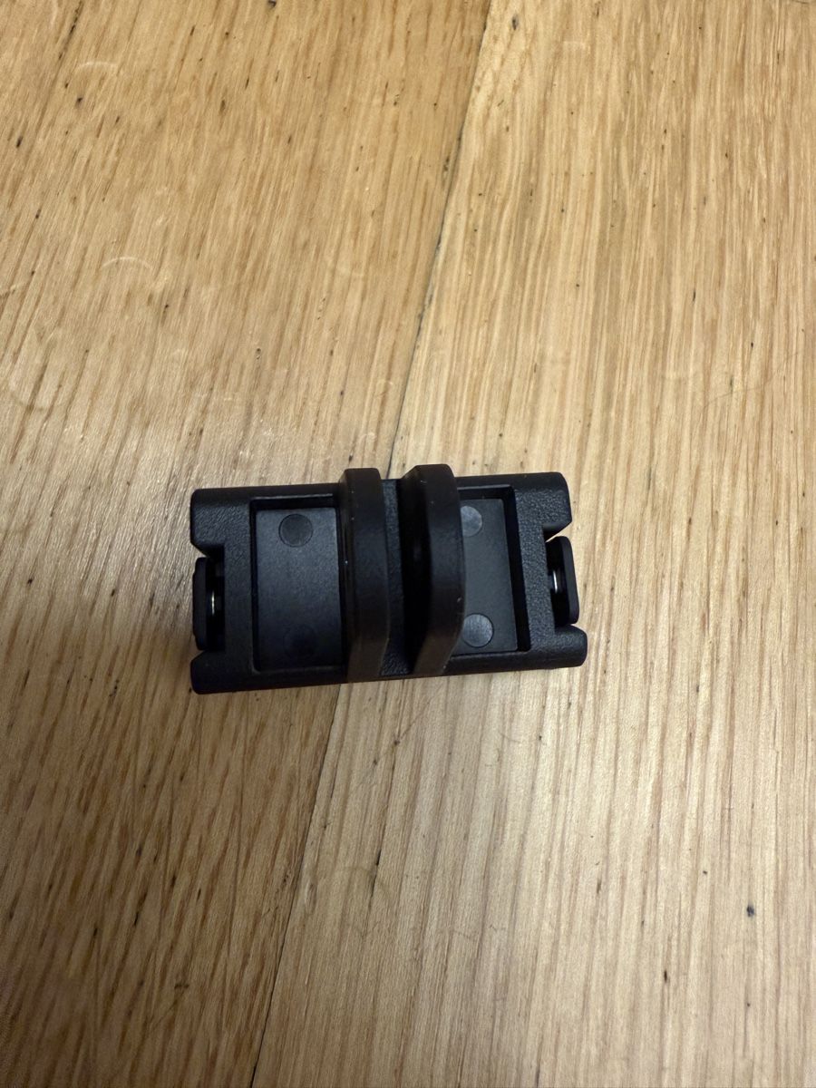 DJI Treppiedi & Teste: DJI Osmo Action Schnellwechsel-Adapterhalterung – Usato da Davos Platz venduto da Momi7 3