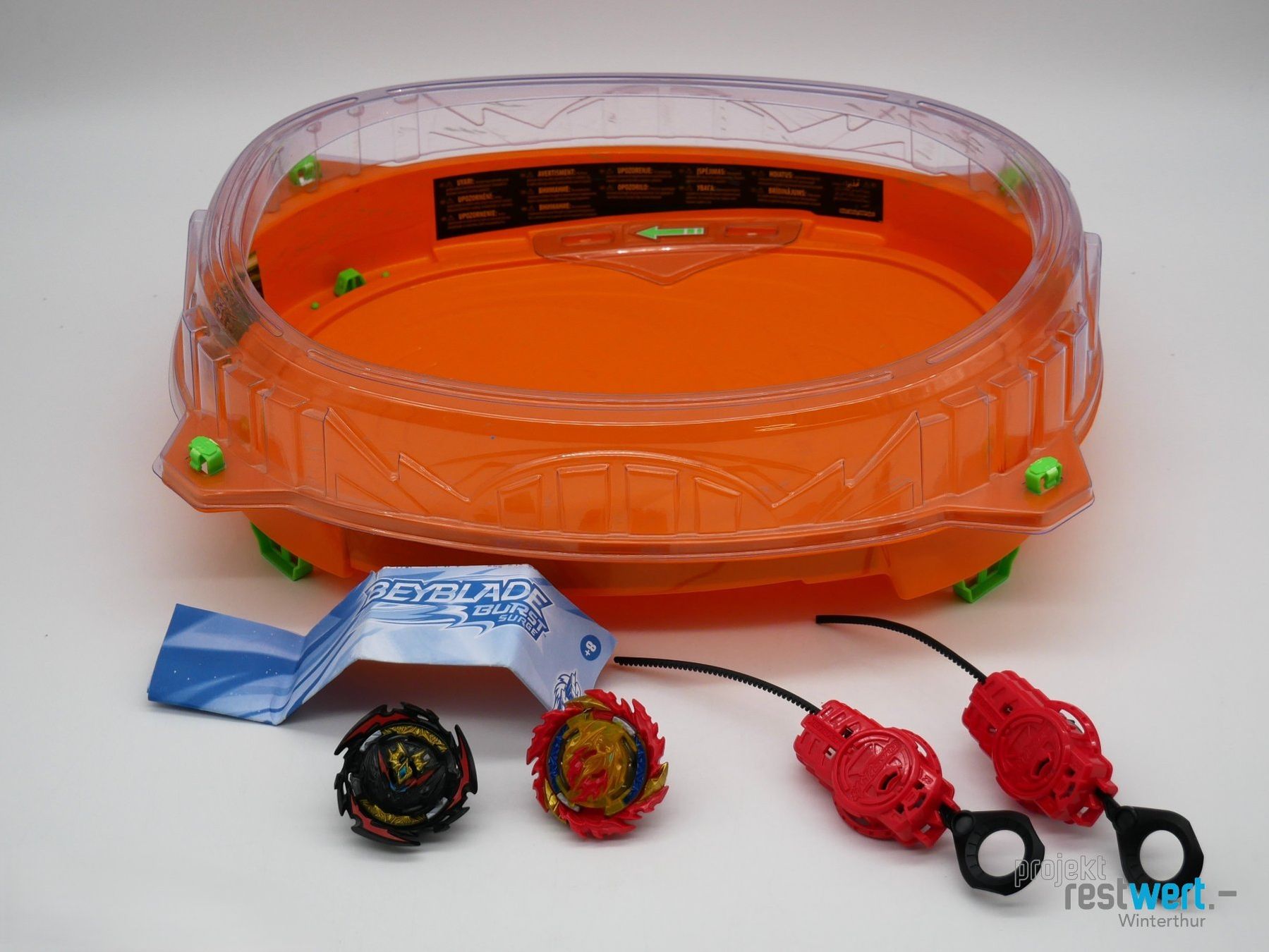 Hasbro Giocattoli: HASBRO Beyblade QuadDrive Cosmic Vector Battle Set – Usato da Winterthur venduto da Restwert_Winterthur