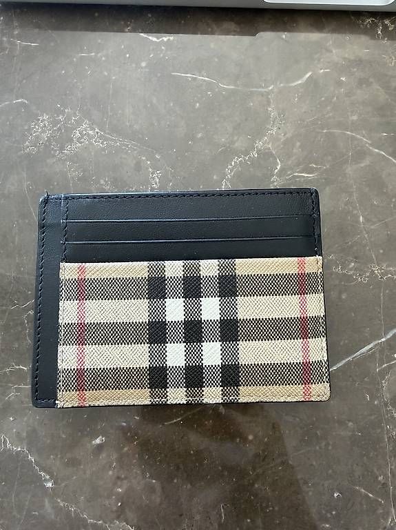 Portafogli: Burberry Kartenhalter mit Geldklammer – Usato da Küsnacht ZH venduto da TinaSimona.31 2