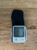 Omron RS3 Handgelenk-Blutdruckmessgerät mit Etui