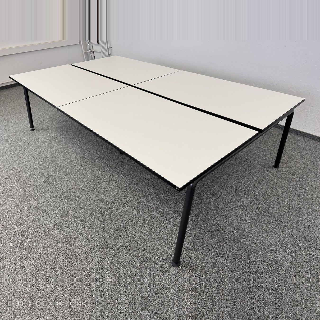 Scrivanie: König + Neurath LIFE.S Sitzungstisch – Usato da Schönenwerd venduto da mcofficeshop 2