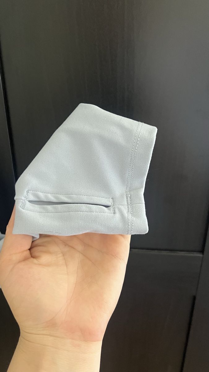 Maglioni & Felpe: H&M XL zip up Pulli Jäckchen  – Usato da Sisseln venduto da nt.geschenkshop 4