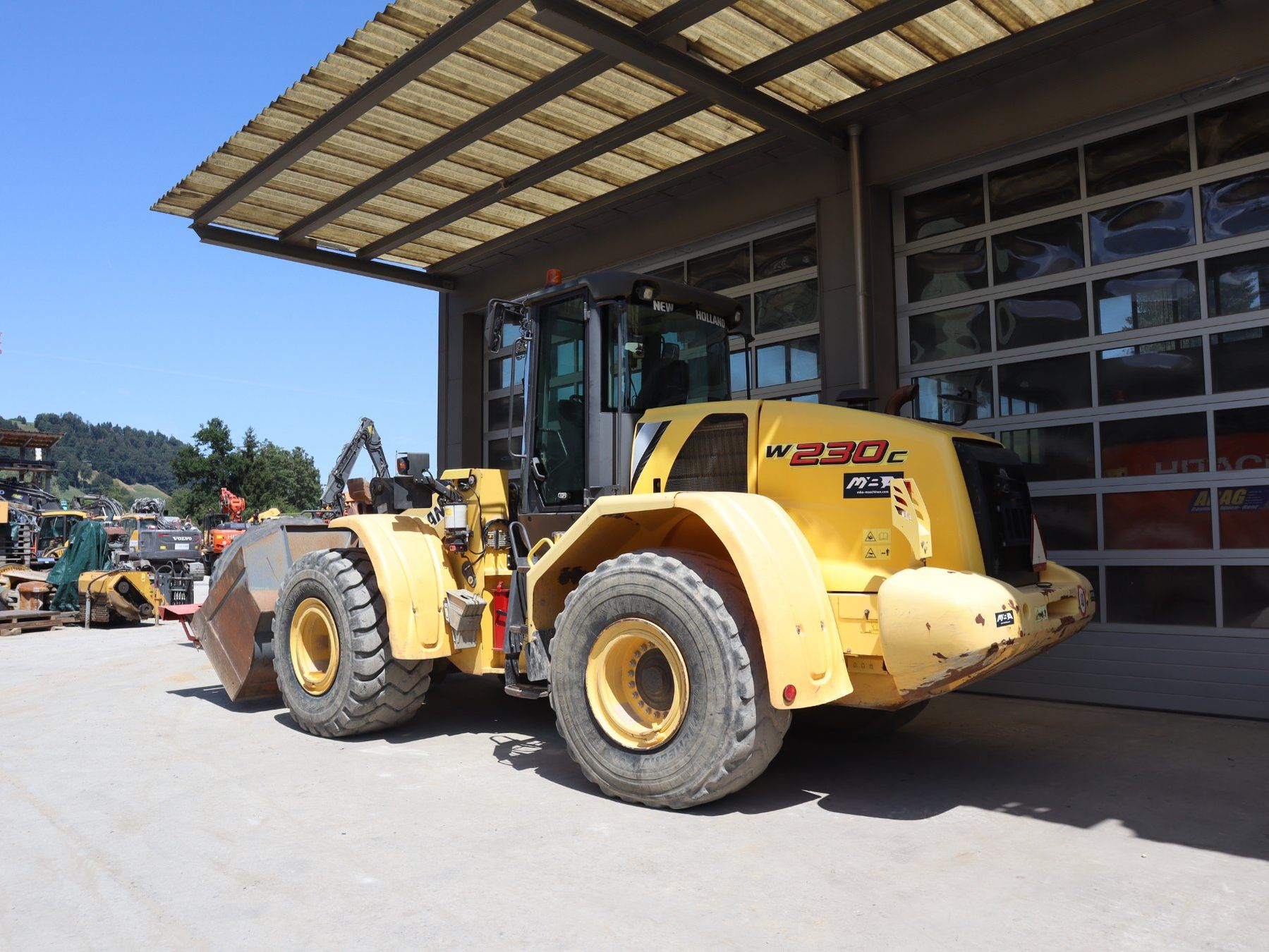 New Holland Tutte le macchine: New Holland W230C Radlader – Usato da Hasle LU venduto da Arag08 4