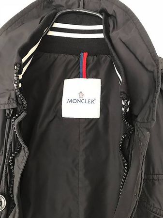 Originale MONCLER Jacke in der Grösse M