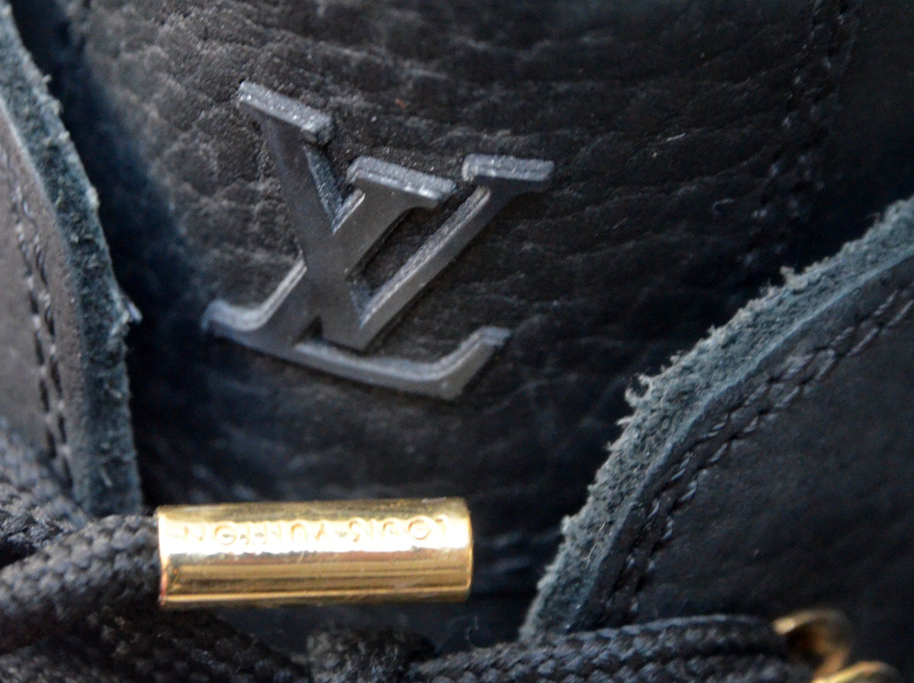Louis Vuitton Scarpe da donna: Louis Vuitton Sneakers .40 – Usato da Collonges venduto da Allegree 8