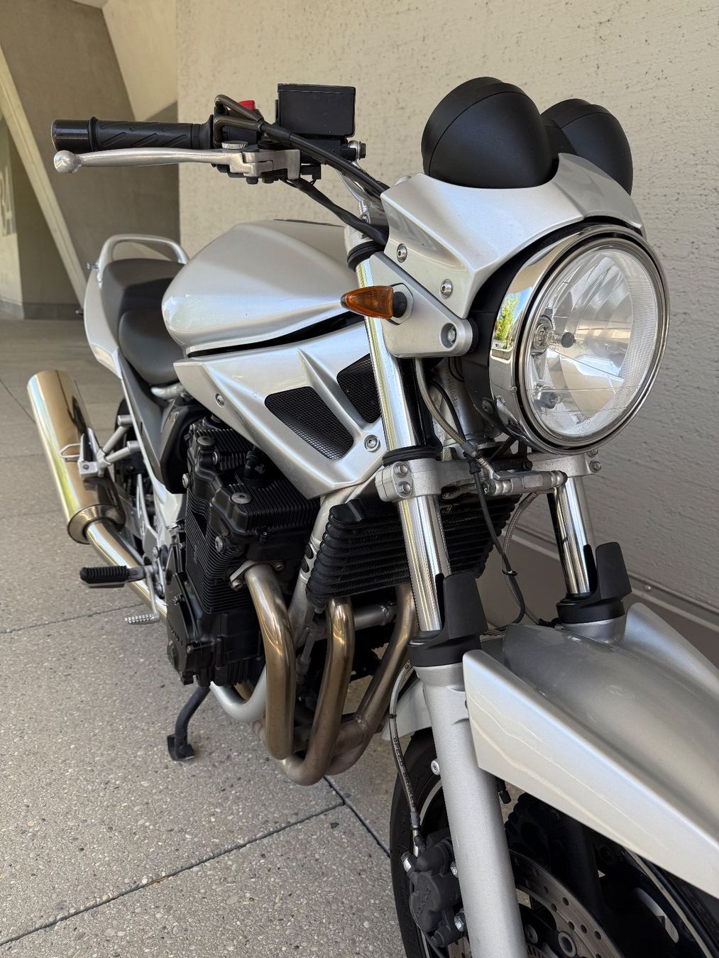 Suzuki Strada: SUZUKI GSF 650 A Bandit – Usato da Zürich venduto da Atelier_Zevaco 4