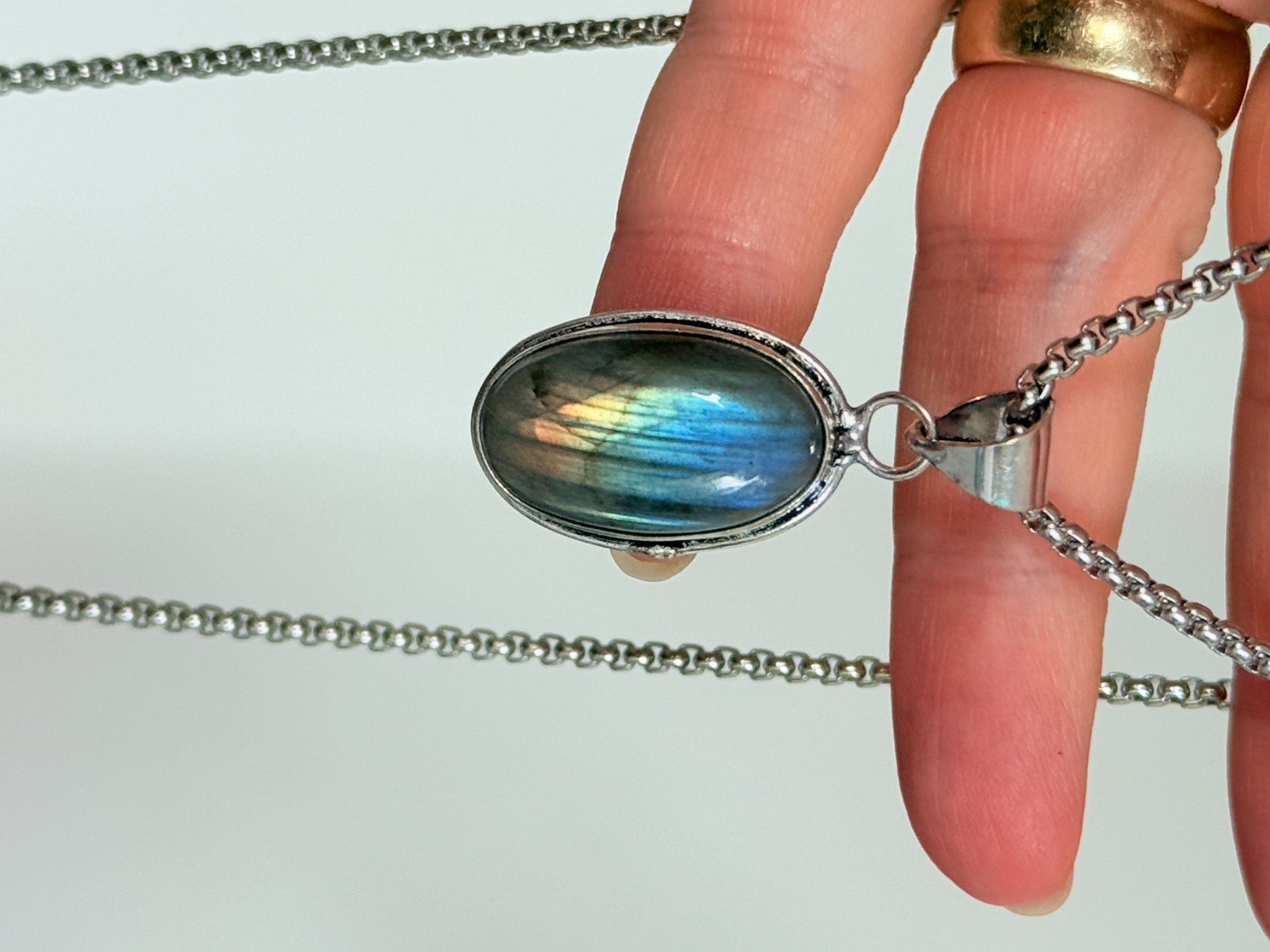 Colliers: Collier labradorite, élégant et tendance ✨ – Neuf avec emballage d'origine à Genève par AWWA 5