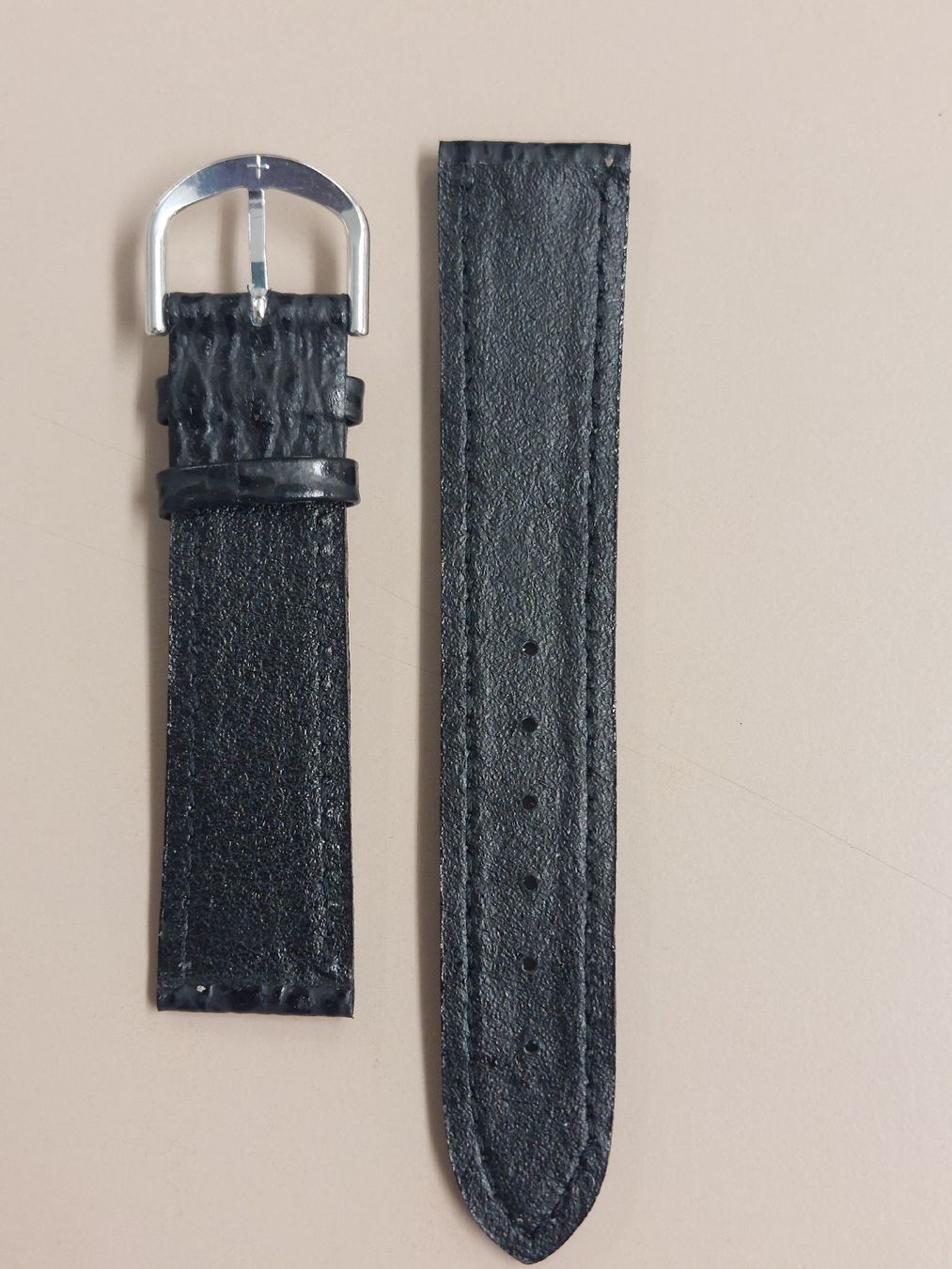 Bracelets: Uhrenarmband 20mm – Neuf (Voir description) à Zürich par shimibene 1