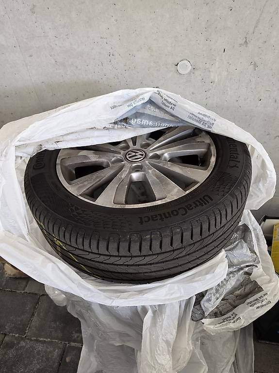 Pneumatici & Ruote complete: VW Rad – Usato da Schönenwerd venduto da Vittel10 1