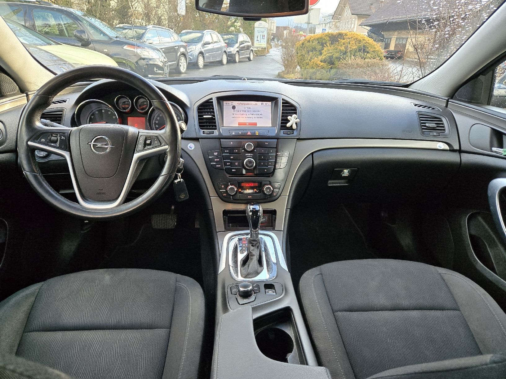Opel Autos: Opel Insignia 2.0 , Automat, 220PS – D'occasion à Schötz par pavlovictrading 6