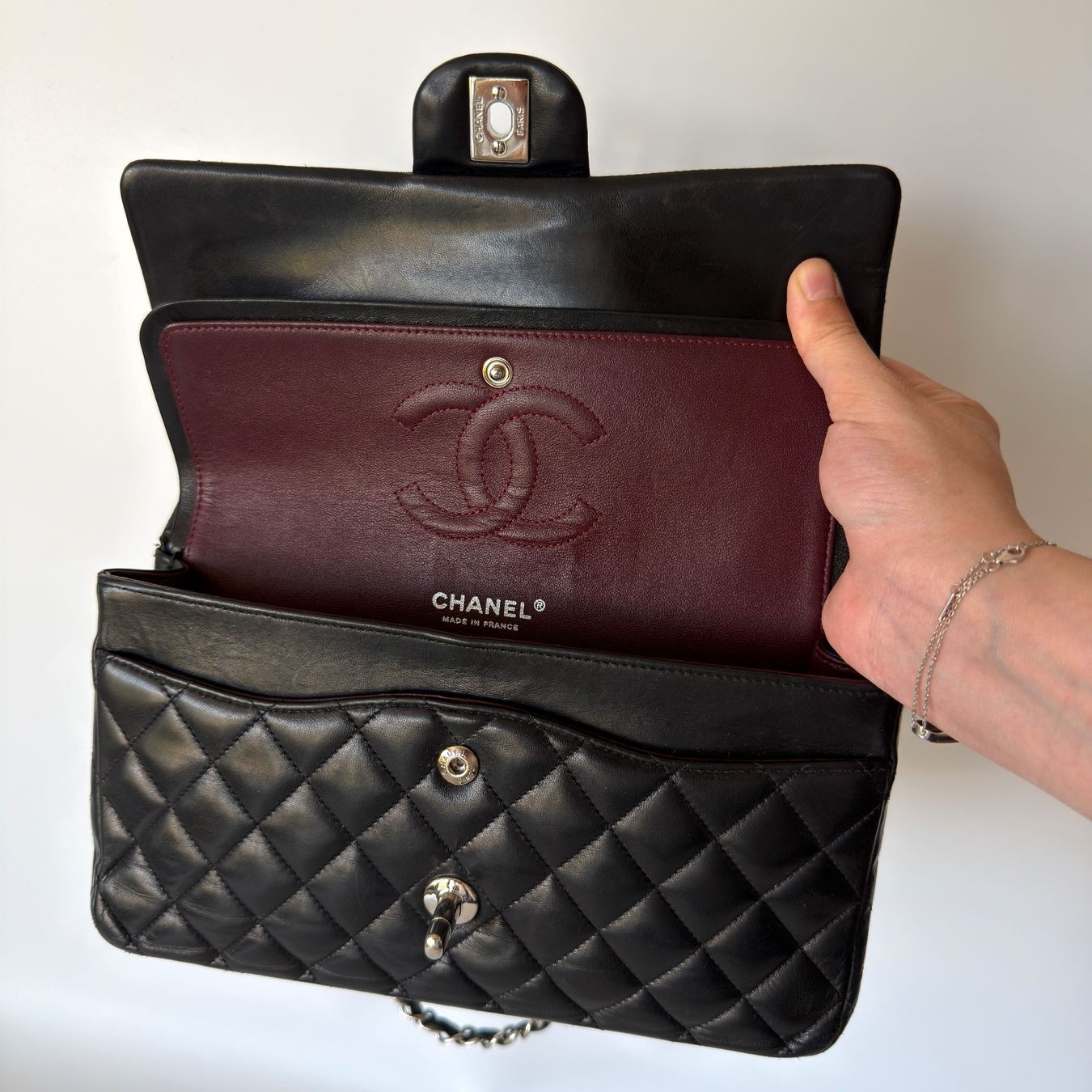 Chanel Taschen für Damen: Authentique Sac CHANEL Timeless Classique noir – Gebraucht aus Carouge GE von loveluxury 3
