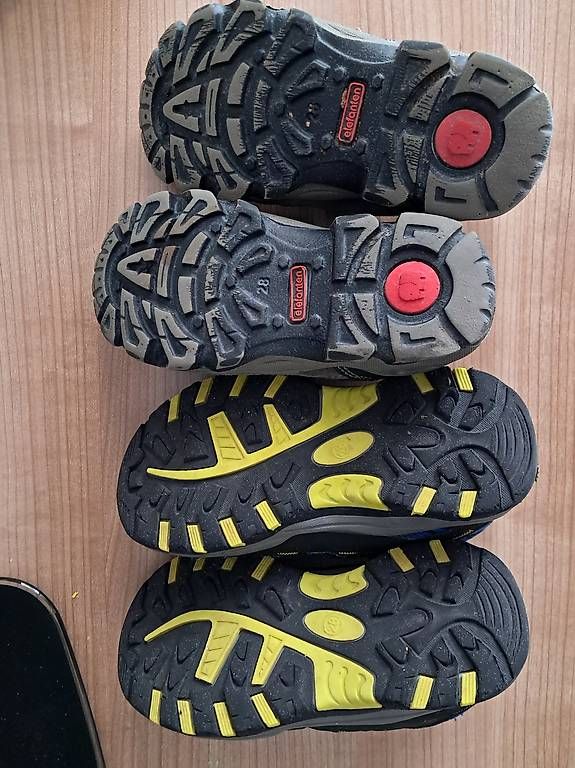 Scarpe per ragazzi: 2 Outdoorschuhe Gr. 28 – Usato da Belp venduto da Verk976 1