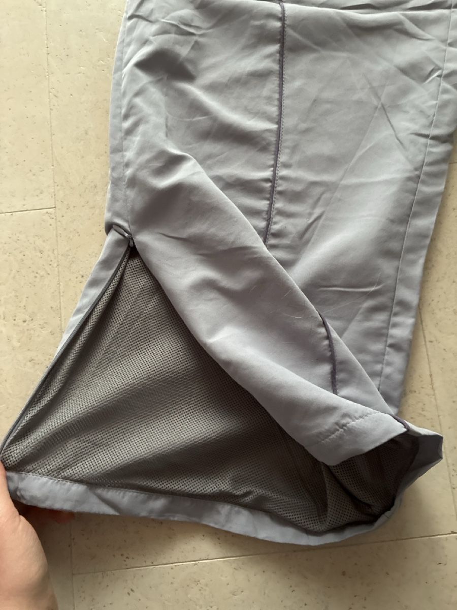Iets Frans... Pantaloni: iets frans Trackpants grau – Nuovo (secondo la descrizione) da Kernenried venduto da ami_rpb9 2