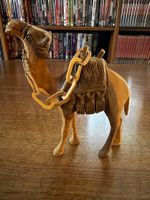 Holzfigur Kamel mit Kette geschnitzt gebraucht Zustand