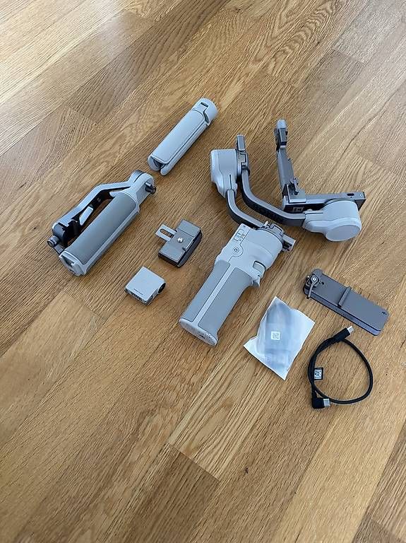 Sonstiges Zubehör: DJI RS 4 Mini Combo NEU mit Handyhalterung – Neu und originalverpackt aus Rothenburg von MTAKLIMA 1