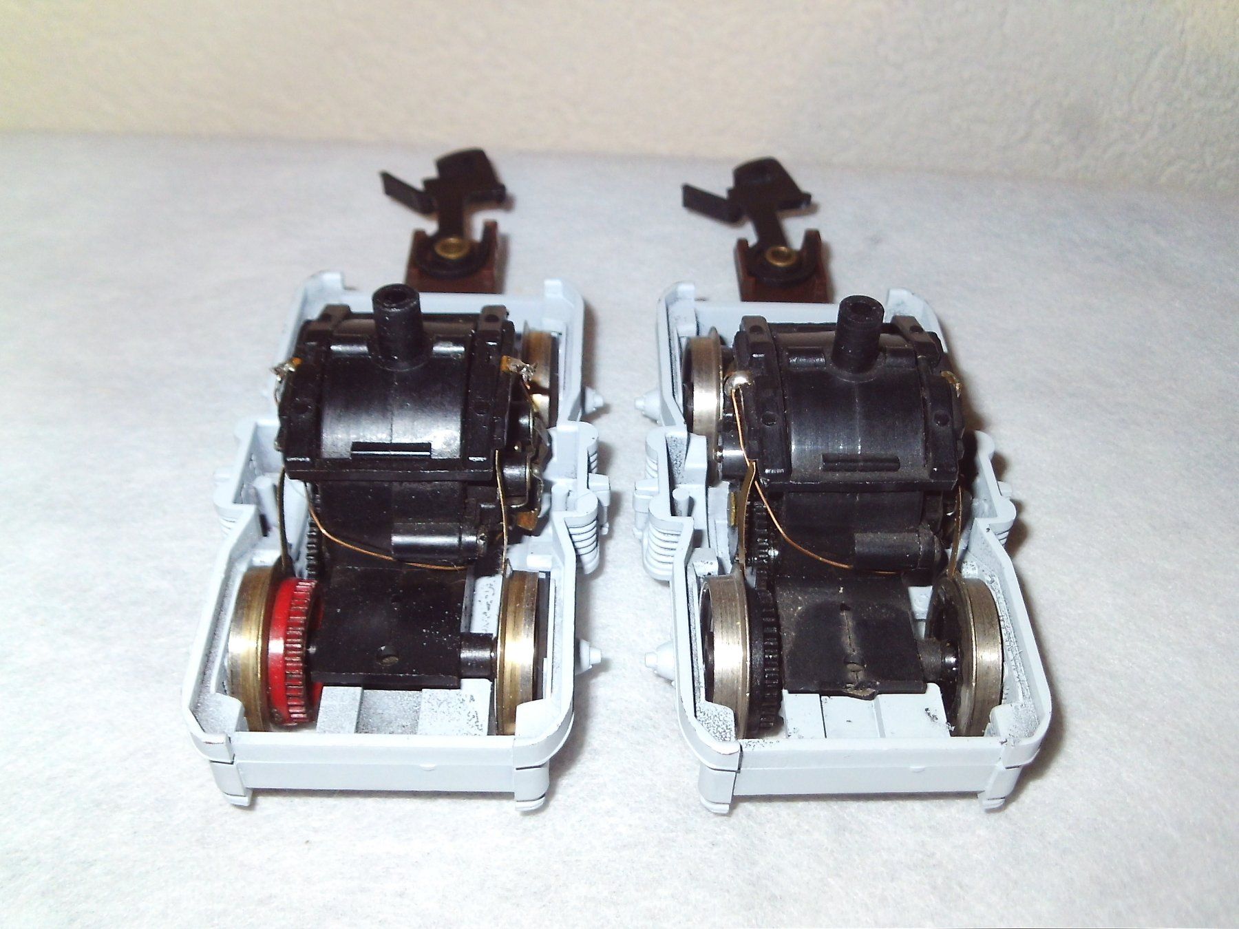 2 Lima Drehgestelle mit Motor und Antrieb 2 L DC Spur 0 (Gebraucht) in ...