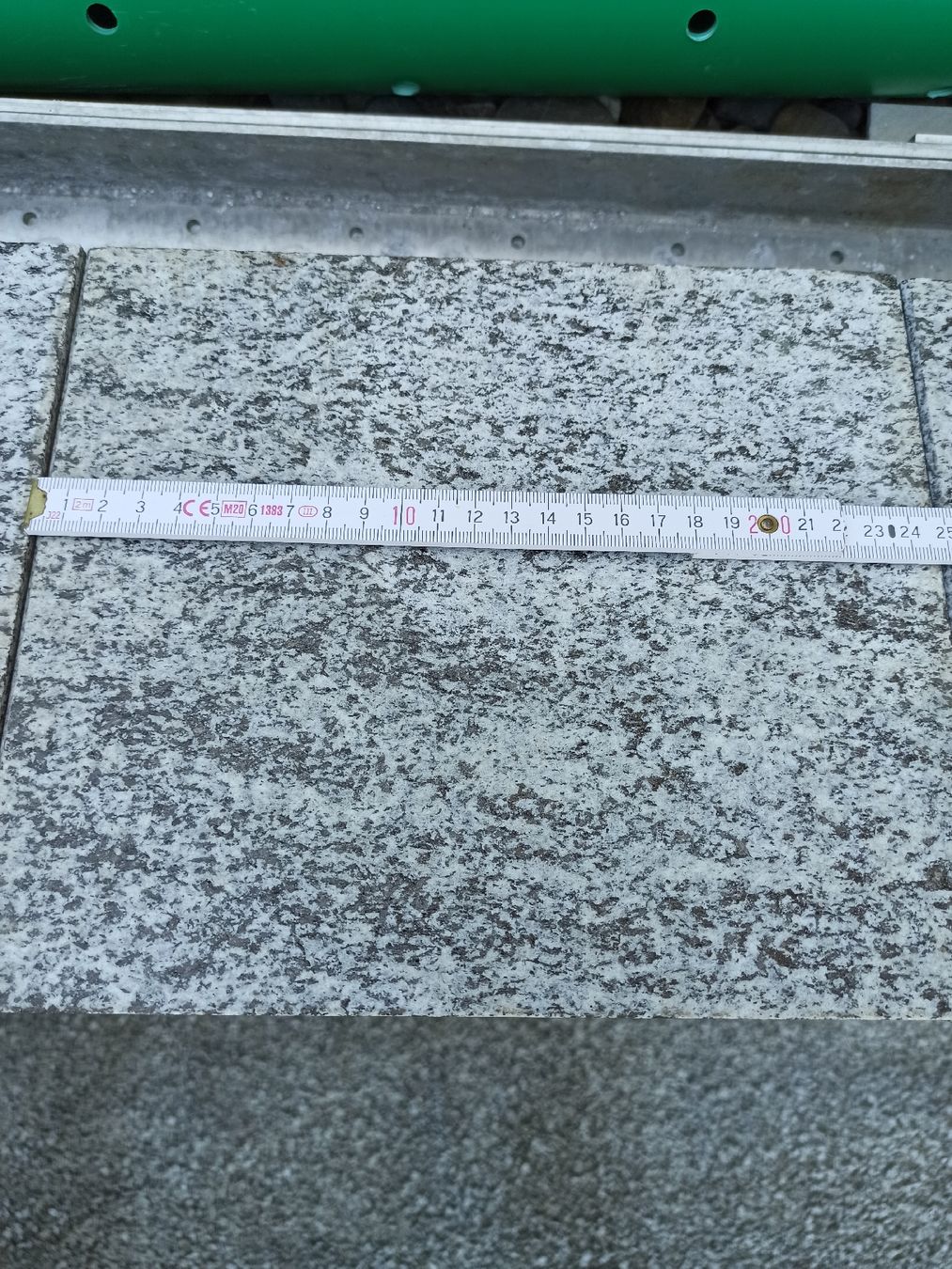 Bodenbeläge: Gneis Steinplatten  – Neu (gemäss Beschreibung) aus Hitzkirch von sevi85 1